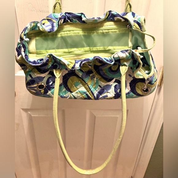 Very Rare and. uniqueQuilted small Dog Carrier, similar to Vera Bradley bags - Picture 4 of 12